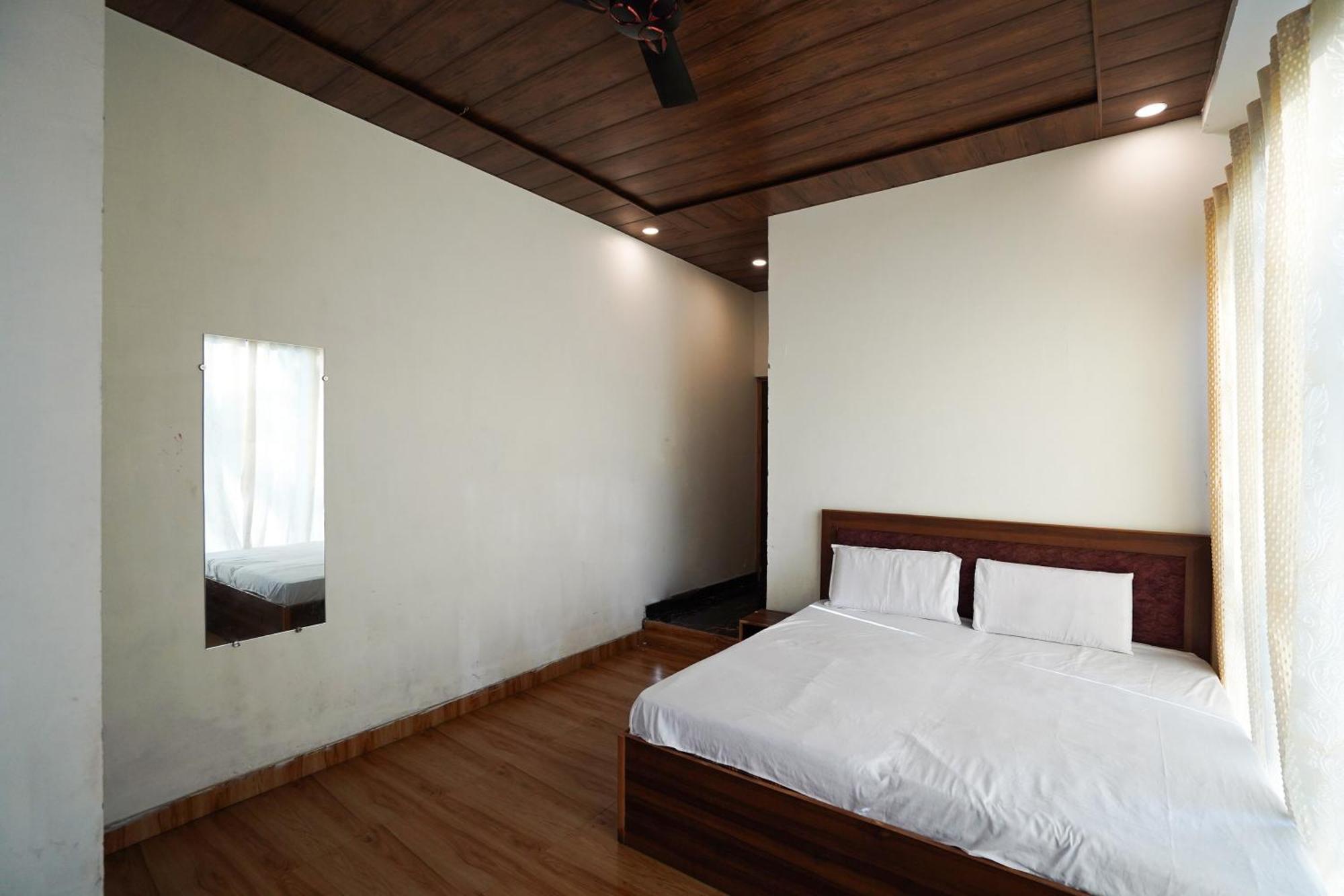 Hotel O R G Farm House มีรัท ภายนอก รูปภาพ