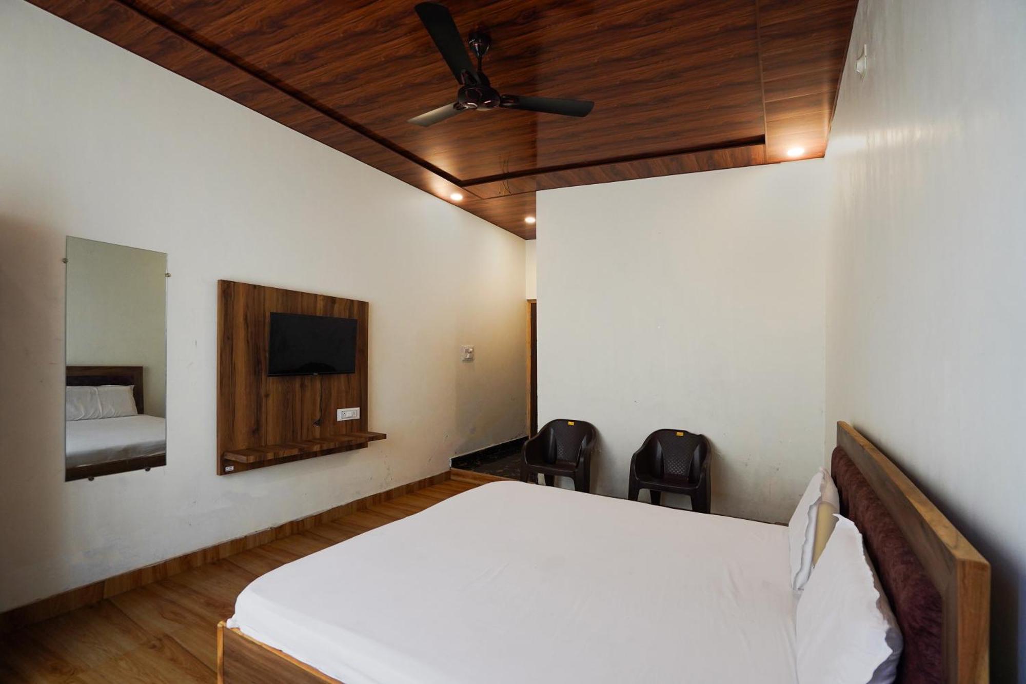 Hotel O R G Farm House มีรัท ภายนอก รูปภาพ