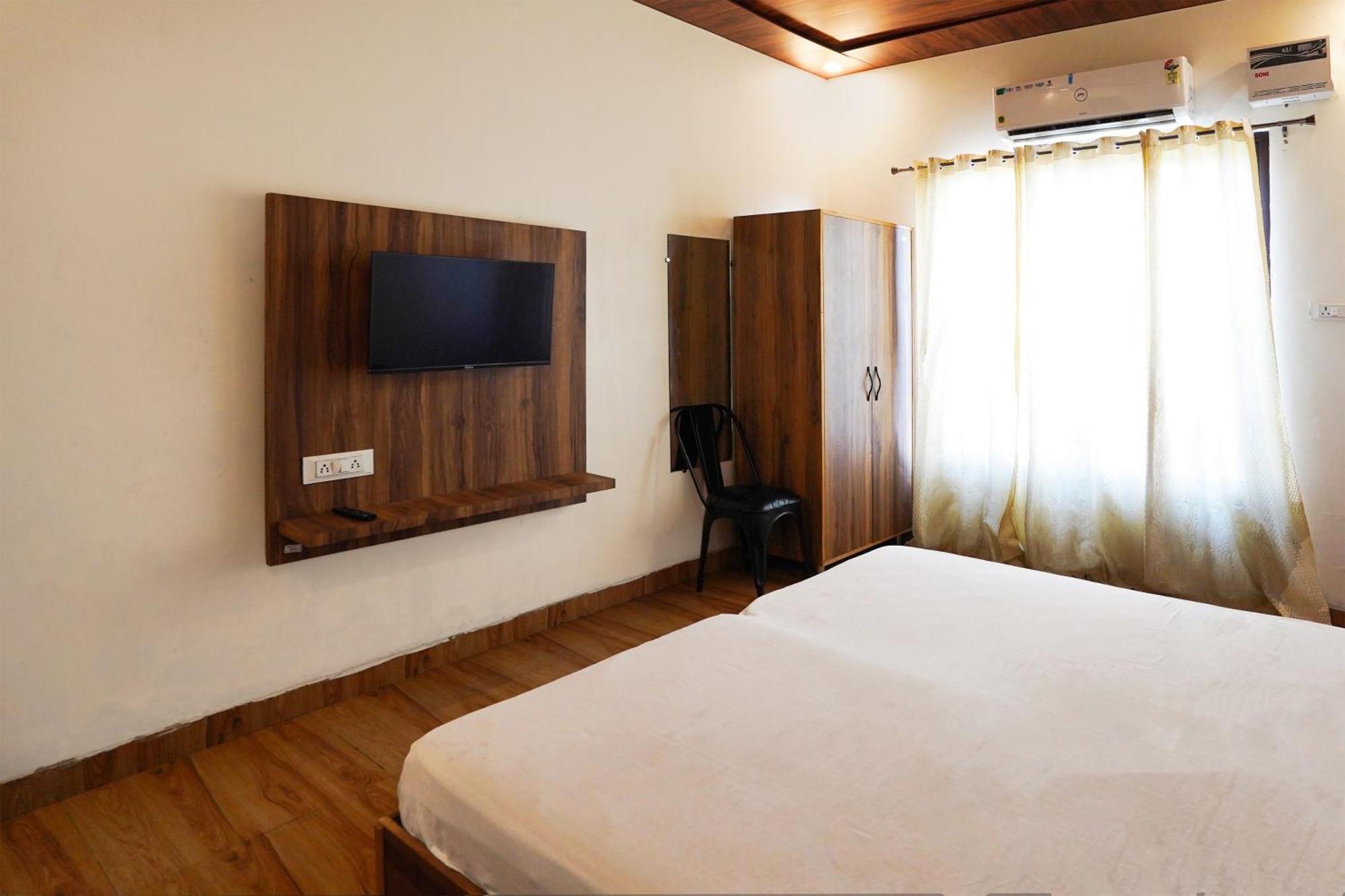 Hotel O R G Farm House มีรัท ภายนอก รูปภาพ